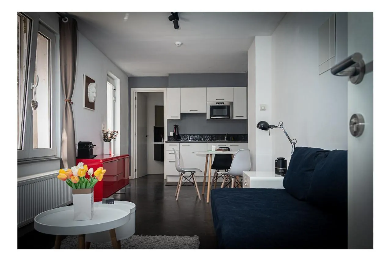 Central Perk Apartments-Antwerp Belgium